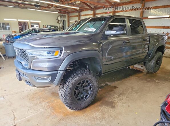 1C6SRFUP2SN677167 2025 RAM 1500 Gray Przód lewy