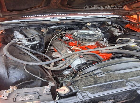 1D37F2B562404 1972 CHEVROLET CHEVELLE Orange Front interior view