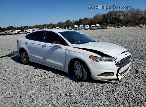 1FA6P0H79G5113956 2016 FORD FUSION Белый Передняя правая четверть