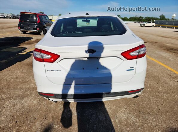 1FA6P0HD2G5111083 2016 FORD FUSION White Widok z tyłu