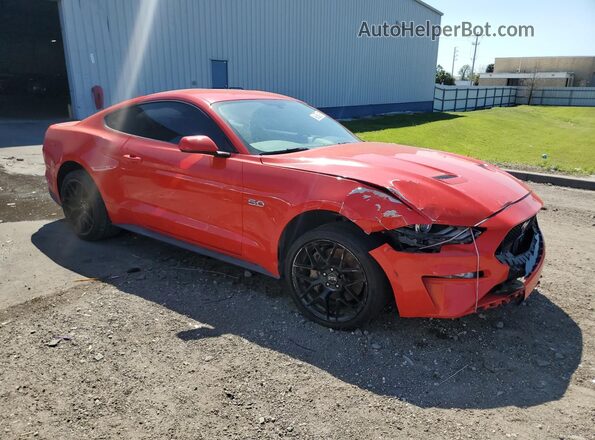 1FA6P8CF2J5178720 2018 FORD MUSTANG Red Widok wnętrza 360 stopni
