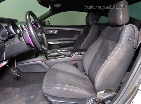 1FA6P8CF5L5130471 2020 FORD MUSTANG Серый Вид щитка приборов