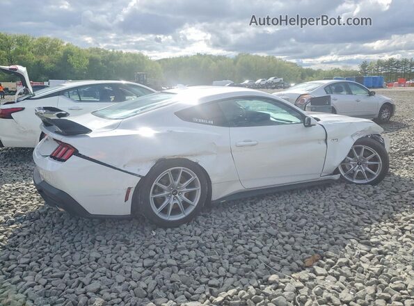 1FA6P8CF5R5424641 2024 FORD MUSTANG White Tył prawy