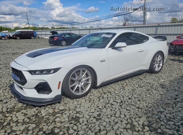 1FA6P8CF5R5424641 2024 FORD MUSTANG White Przód lewy