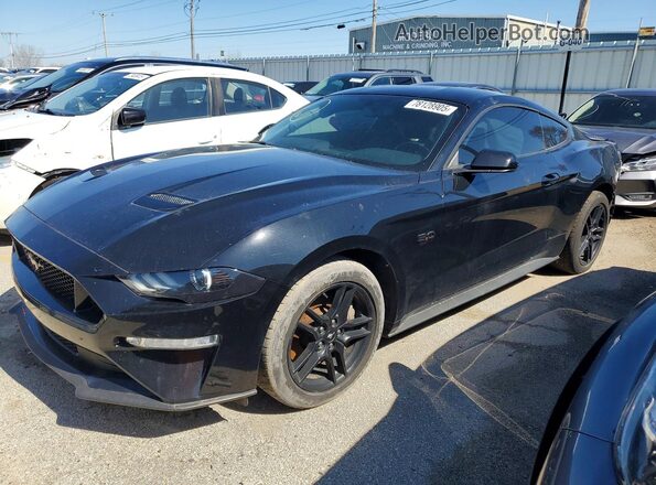 1FA6P8CF6J5159183 2018 FORD MUSTANG Черный Передняя левая четверть