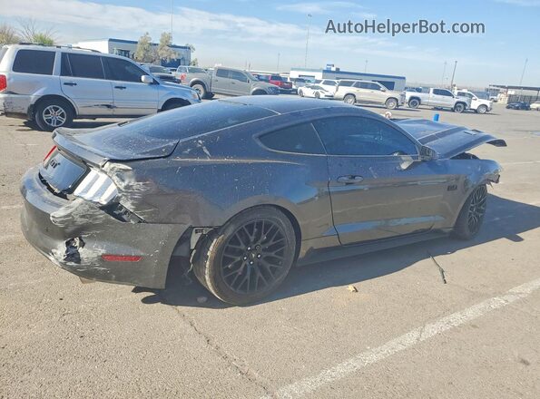 1FA6P8CF7H5322000 2017 FORD MUSTANG Черный Задняя правая четверть