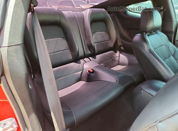 1FA6P8TH1L5103222 2020 FORD MUSTANG Красный Вид задних сидений