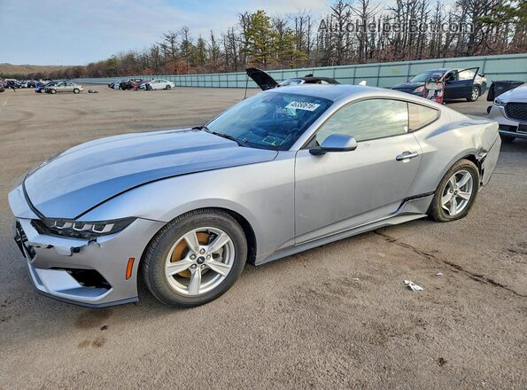 1FA6P8TH3R5110164 2024 FORD MUSTANG Серебряный Передняя левая четверть