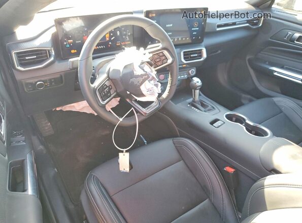 1FA6P8TH3T5101990 2026 FORD MUSTANG Черный Вид панели приборов