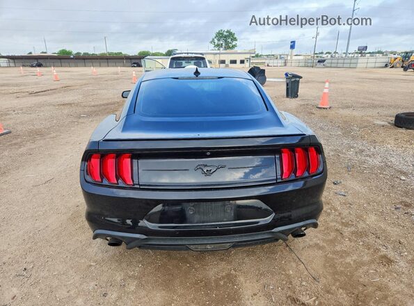 1FA6P8TH6M5138386 2021 FORD MUSTANG Черный Вид сзади