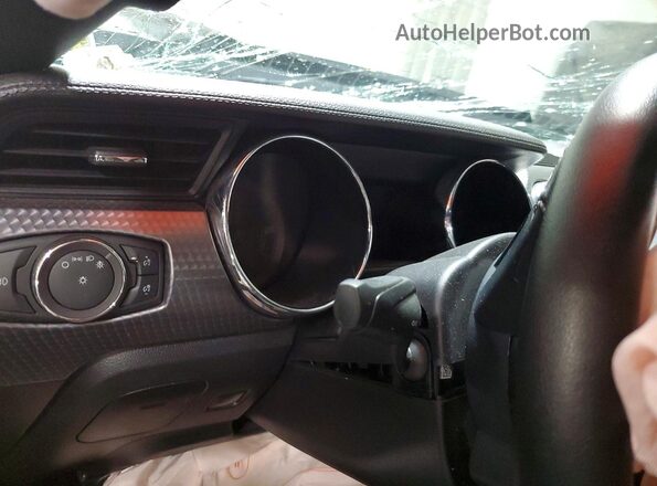 1FA6P8TH7H5332981 2017 FORD MUSTANG Черный Вид щитка приборов