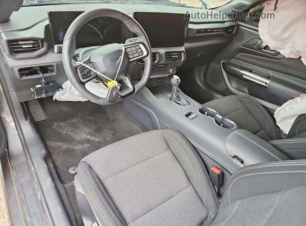 1FA6P8TH8T5107073 2026 FORD MUSTANG Gray Widok deski rozdzielczej