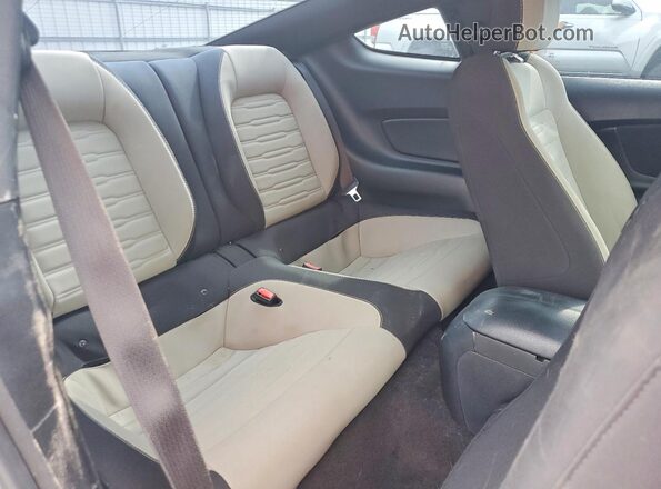 1FA6P8THXG5208427 2016 FORD MUSTANG Gray Widok tylnych siedzeń
