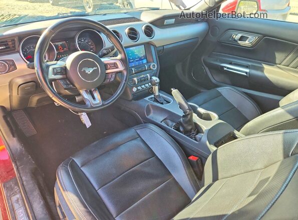 1FA6P8THXM5140111 2021 FORD MUSTANG Red წინა პანელის ხედი