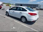 2016 Ford Focus S Белый vin: 1FADP3E20GL285290