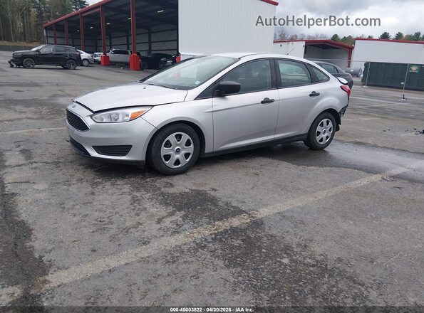 1FADP3E21JL310169 2018 FORD FOCUS Серебряный Передняя левая четверть