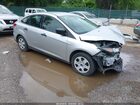 2018 Ford Focus S Silver vin: 1FADP3E25JL285017