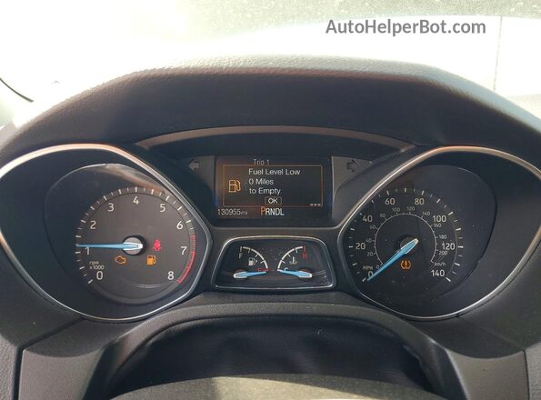 1FADP3E26HL338804 2017 FORD FOCUS Черный Вид щитка приборов