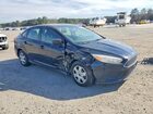 2017 Ford Focus S Черный vin: 1FADP3E26HL338804