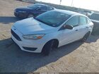 2016 Ford Focus S Белый vin: 1FADP3E27GL219917