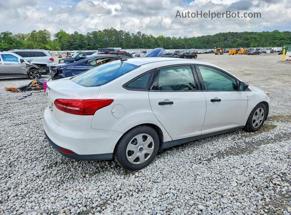 1FADP3E27GL298280 2016 FORD FOCUS Белый Задняя правая четверть