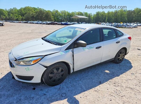 1FADP3E27JL303596 2018 FORD FOCUS Белый Передняя левая четверть