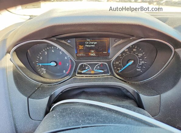 1FADP3E27JL303596 2018 FORD FOCUS Белый Вид щитка приборов
