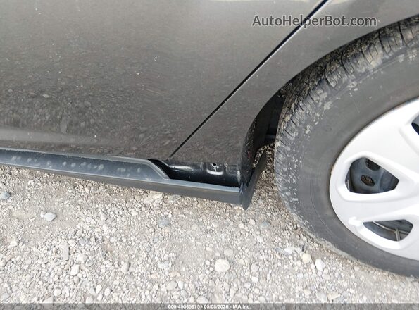 1FADP3E28GL371995 2016 FORD FOCUS Серый Вид спереди
