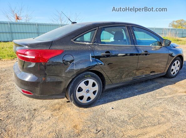 1FADP3E28HL239093 2017 FORD FOCUS Черный Задняя правая четверть