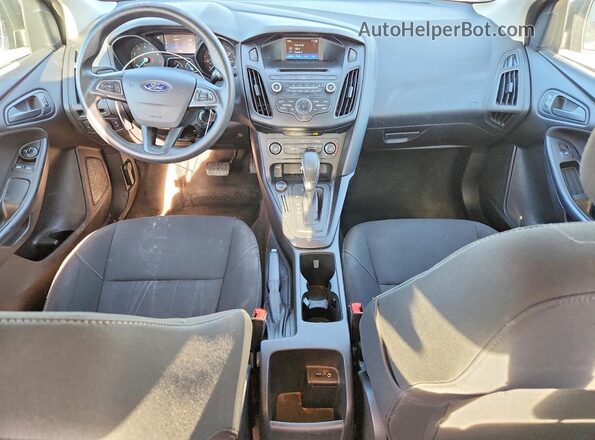 1FADP3E28HL239093 2017 FORD FOCUS Черный Вид панели приборов