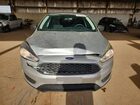 2018 Ford Focus S Серебряный vin: 1FADP3E2XJL217537