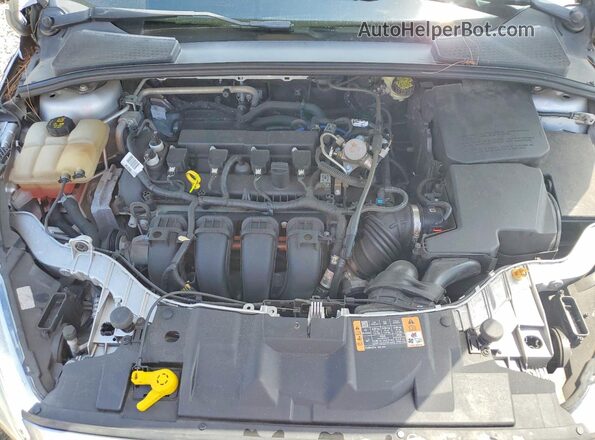 1FADP3F20GL348998 2016 FORD FOCUS Silver Vista interior trasera