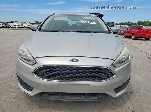 1FADP3F20JL234071 2018 FORD FOCUS Silver Widok z przodu