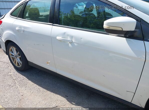 1FADP3F21GL294806 2016 FORD FOCUS White Rear interior view