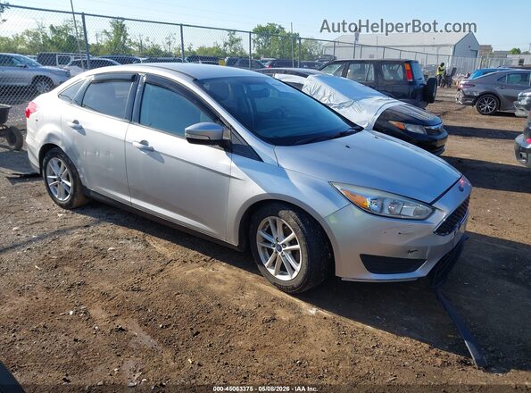 1FADP3F21GL377944 2016 FORD FOCUS Серебряный Передняя правая четверть