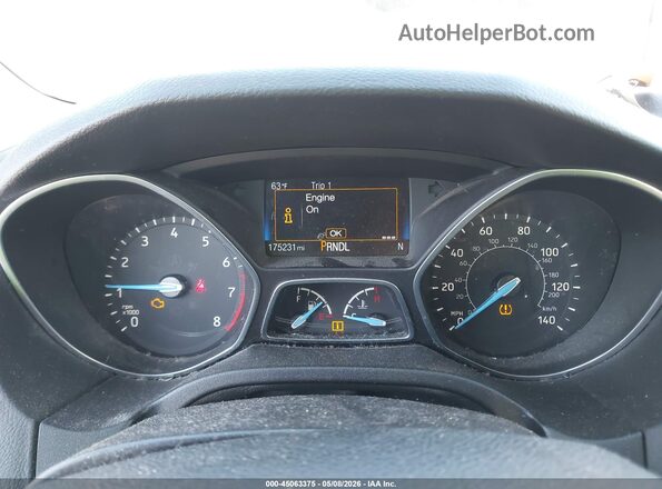 1FADP3F21GL377944 2016 FORD FOCUS Серебряный Вид задних сидений