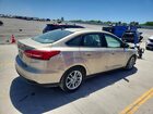 2017 Ford Focus Se Золотой vin: 1FADP3F21HL327224