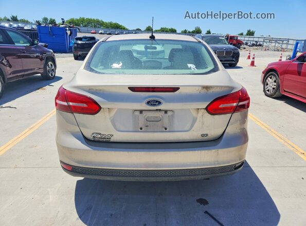 1FADP3F21HL327224 2017 FORD FOCUS Золотой Вид сзади