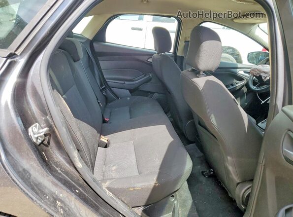 1FADP3F22GL208158 2016 FORD FOCUS Серый Вид задних сидений