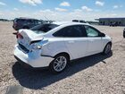 2016 Ford Focus Se White vin: 1FADP3F22GL352339