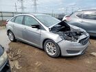 2017 Ford Focus Серебряный vin: 1FADP3F22HL221736