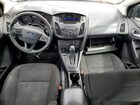 2017 Ford Focus Серебряный vin: 1FADP3F22HL221736