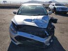 2018 Ford Focus Se Silver vin: 1FADP3F22JL278122