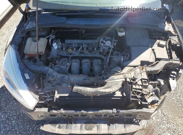 1FADP3F23HL265826 2017 FORD FOCUS Черный Вид задней части салона