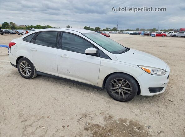 1FADP3F23JL214896 2018 FORD FOCUS White Delantero derecho
