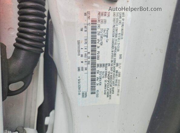 1FADP3F23JL214896 2018 FORD FOCUS White Vista del compartimento del motor