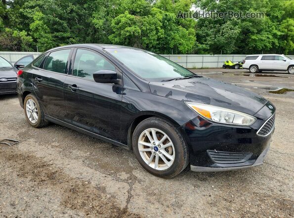 1FADP3F23JL272572 2018 FORD FOCUS Черный Передняя правая четверть