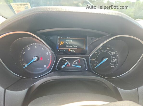 1FADP3F23JL272572 2018 FORD FOCUS Черный Вид щитка приборов