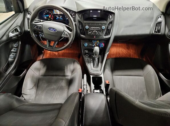 1FADP3F23JL278064 2018 FORD FOCUS Gray Widok deski rozdzielczej