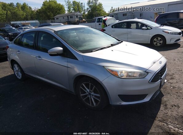 1FADP3F24GL240917 2016 FORD FOCUS Silver Front right